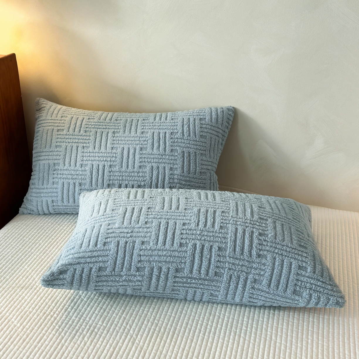 91家纺网 家纺一手货源 找家纺 欧邦 2025新款A类提花舒棉绒双面绒单层毯 冰川灰