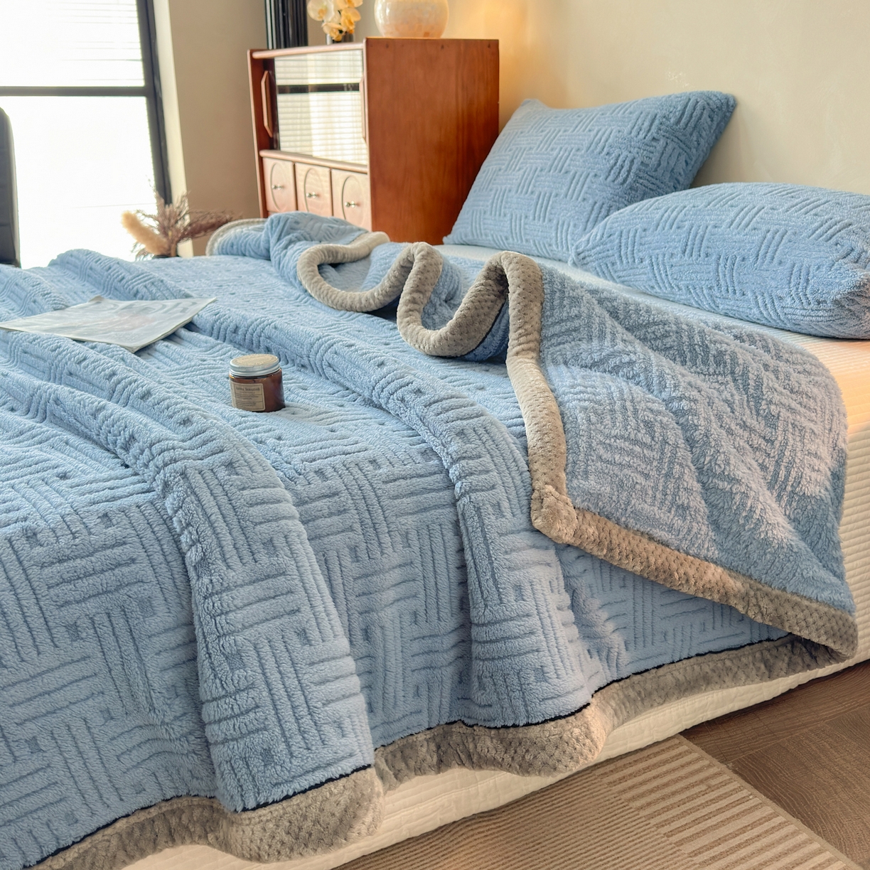 91家纺网 家纺一手货源 找家纺 欧邦 2025新款A类提花舒棉绒双面绒单层毯 贵族蓝