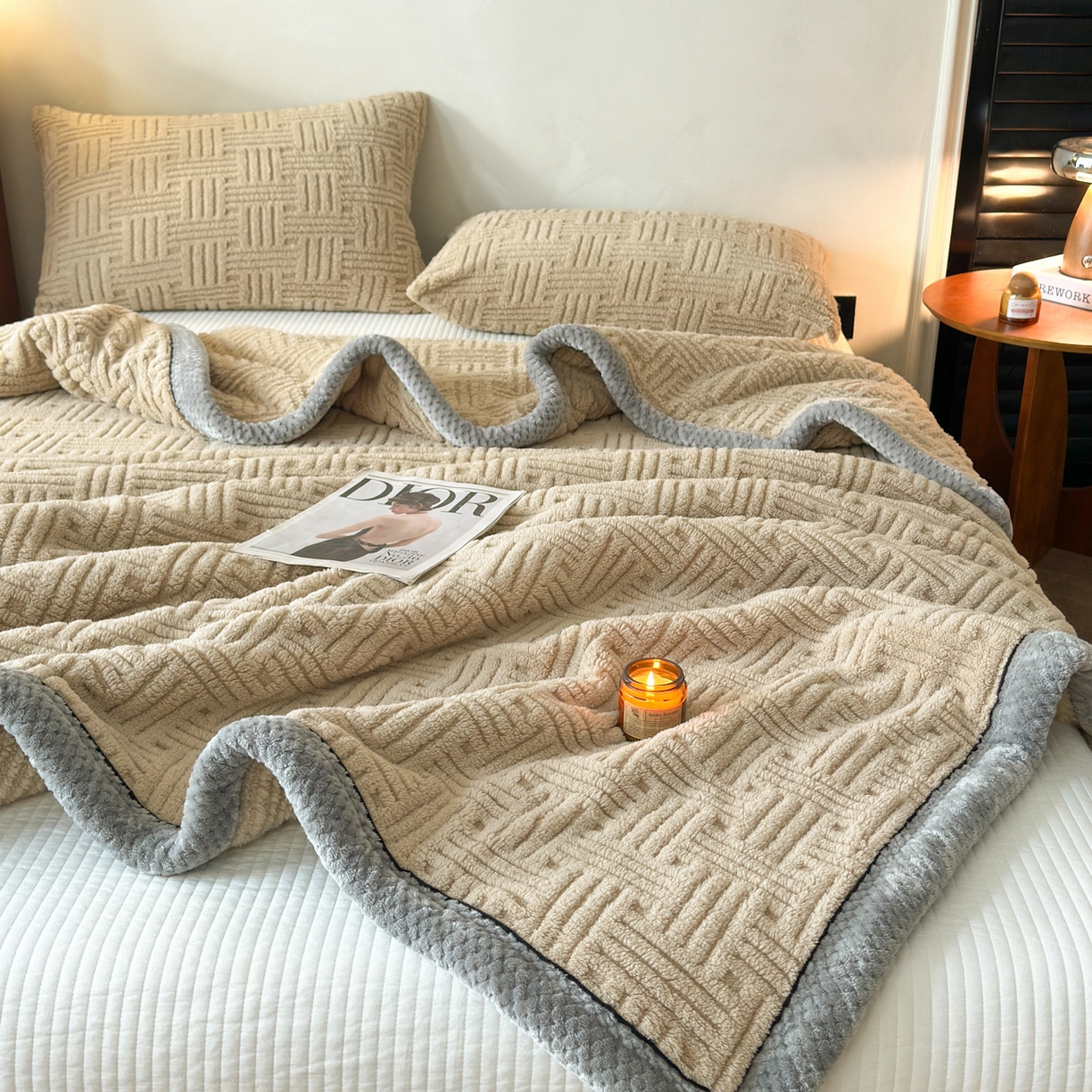 91家纺网 家纺一手货源 找家纺 欧邦 2025新款A类提花舒棉绒双面绒单层毯 深卡其