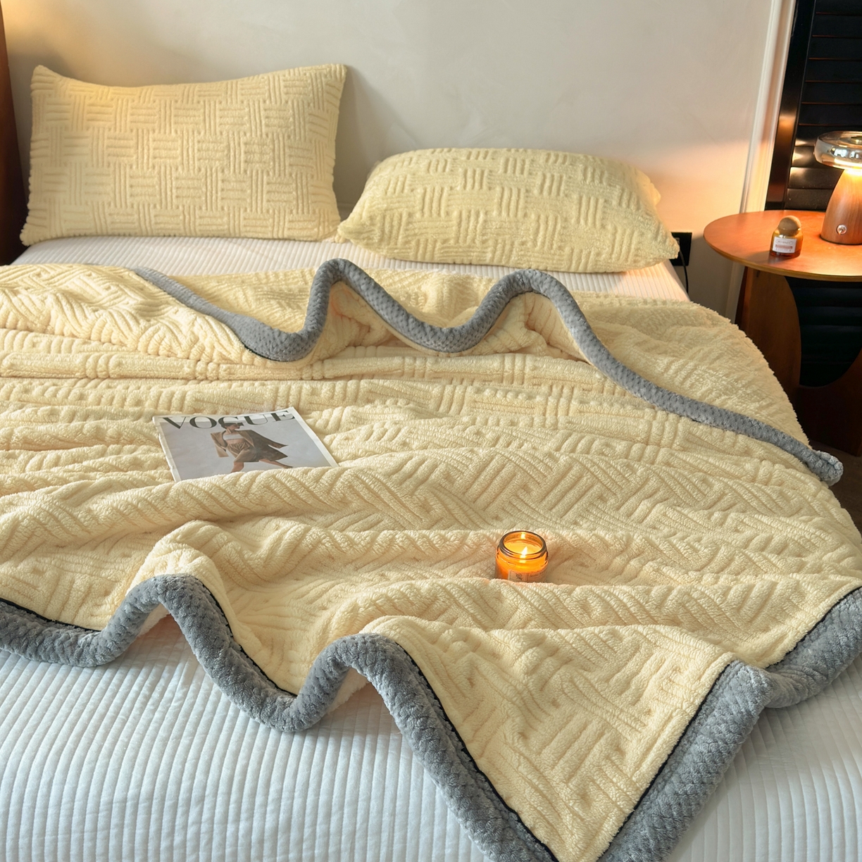 91家纺网 家纺一手货源 找家纺 欧邦 2025新款A类提花舒棉绒双面绒单层毯 稻香黄