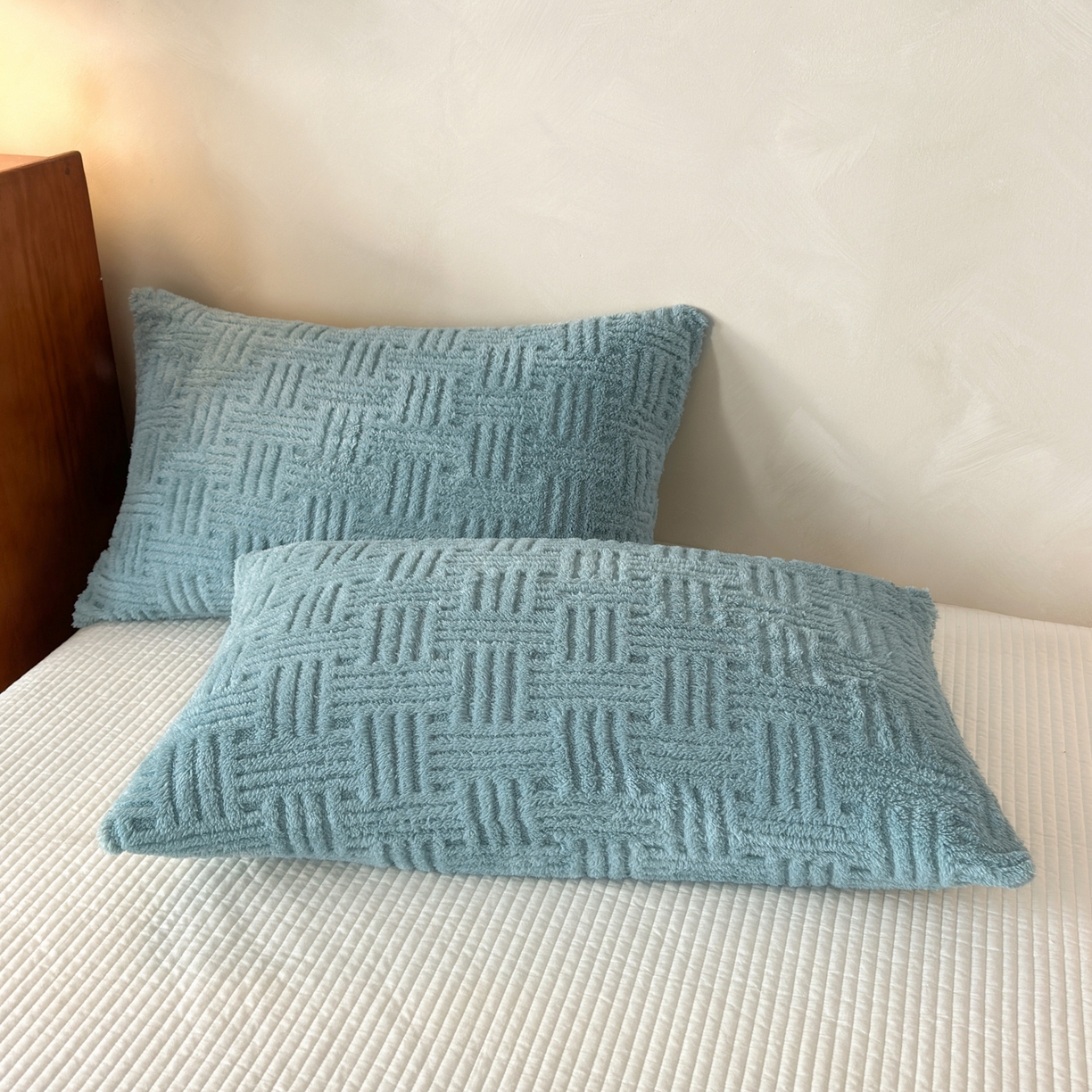 91家纺网 家纺一手货源 找家纺 欧邦 2025新款A类提花舒棉绒双面绒单层毯 半岛蓝