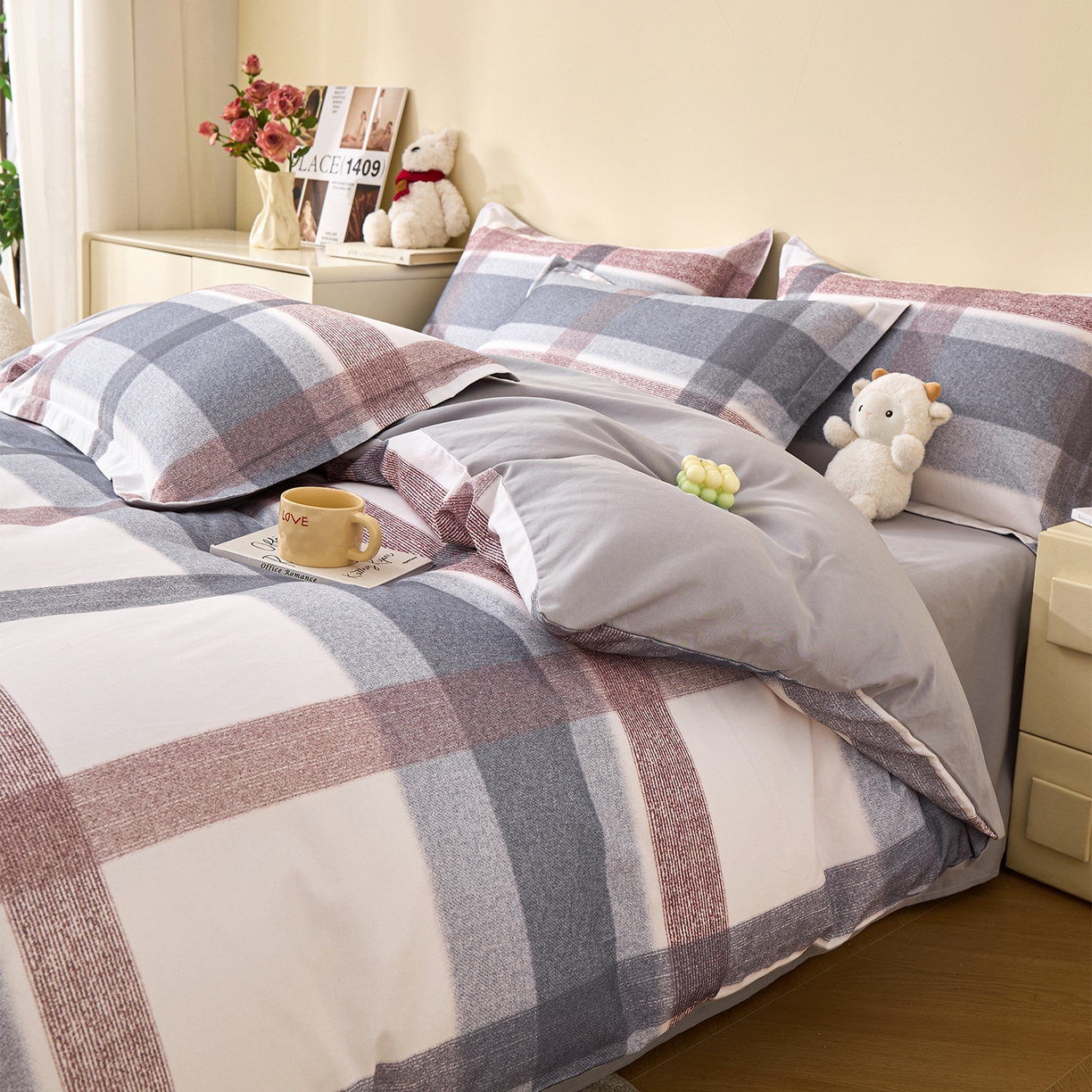 91家纺网 家纺一手货源 找家纺 元元家居（元元被业） 2025秋冬新款全棉纯棉磨毛印花四件套 佩德拉