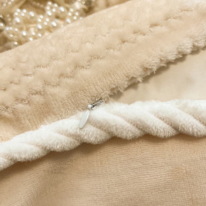 91家纺网 家纺一手货源 找家纺 小叮当家纺仓储工厂店 2025新款亲肤舒适成品提花包边牛奶绒四件套-提花 提花-米杏