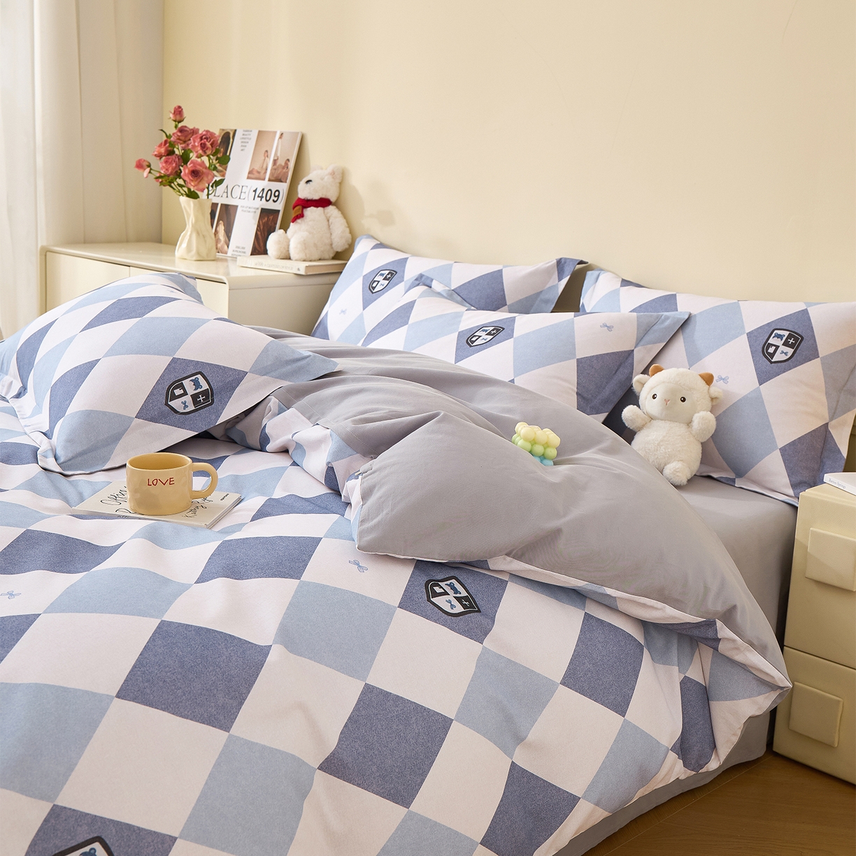 91家纺网 家纺一手货源 找家纺 元元家居（元元被业） 2025秋冬新款全棉纯棉磨毛印花四件套 骑士荣耀