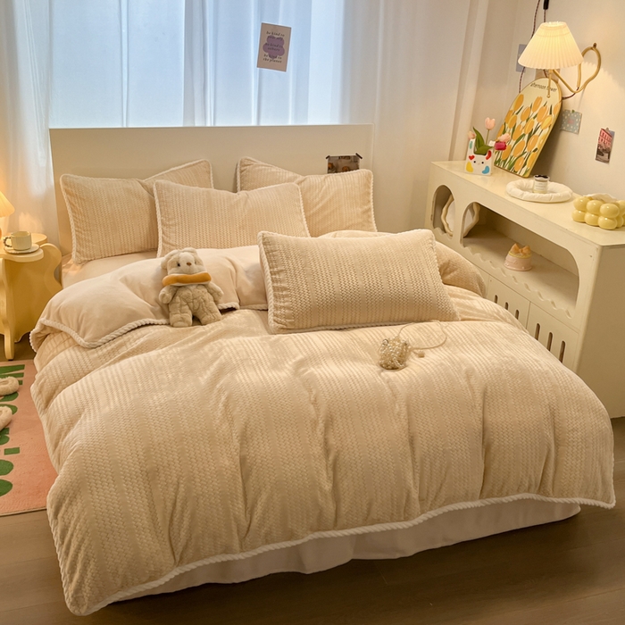 91家纺网 家纺一手货源 找家纺 小叮当家纺仓储工厂店 2025新款亲肤舒适成品提花包边牛奶绒四件套-提花 提花-米杏