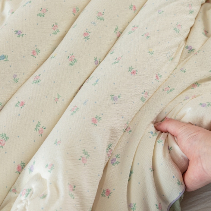 91家纺网 家纺一手货源 找家纺 小叮当家纺仓储工厂店 2025新款A类云感双层纱冬被春秋被被子被芯 初恋