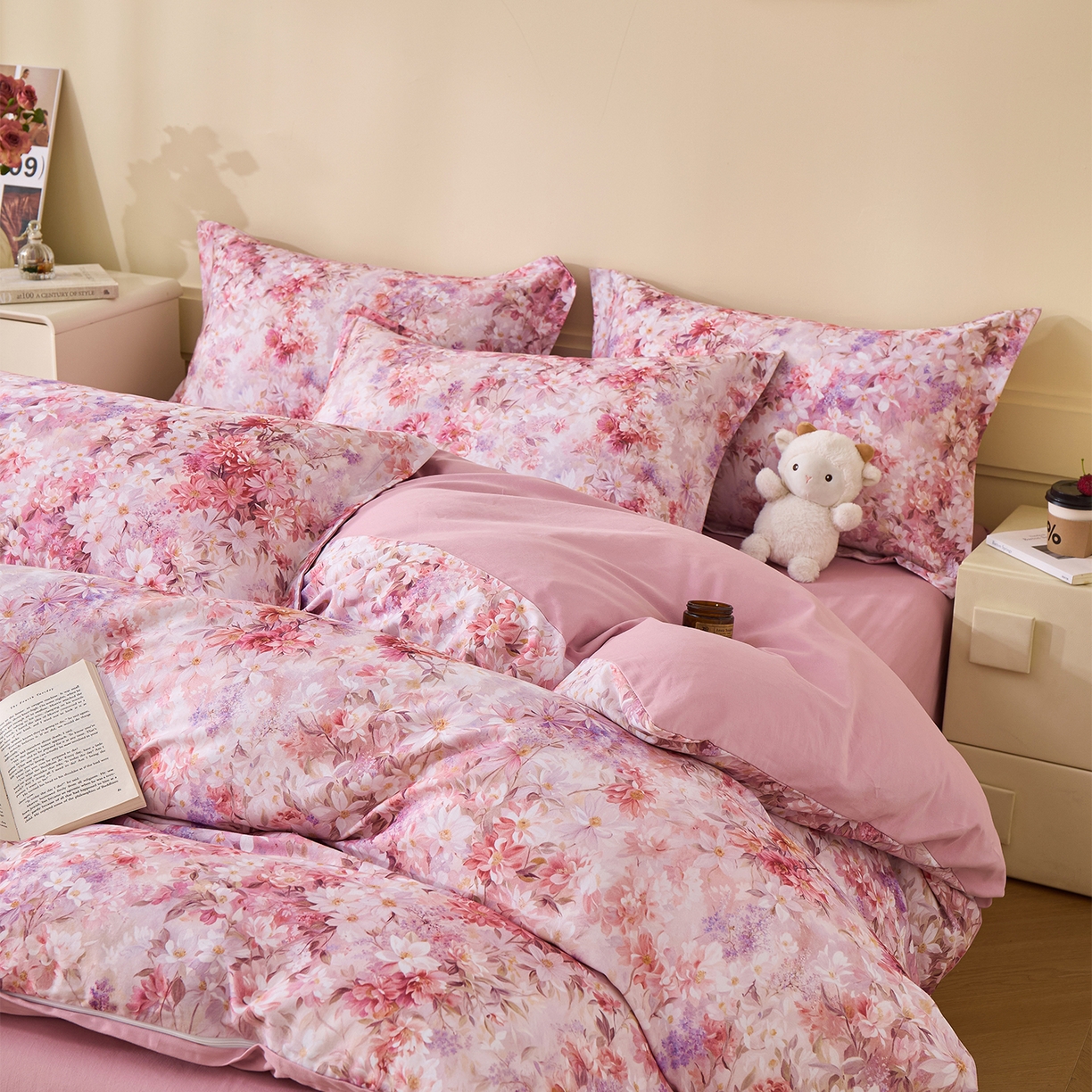 91家纺网 家纺一手货源 找家纺 元元家居（元元被业） 2025秋冬新款全棉纯棉磨毛印花四件套 邂逅粉