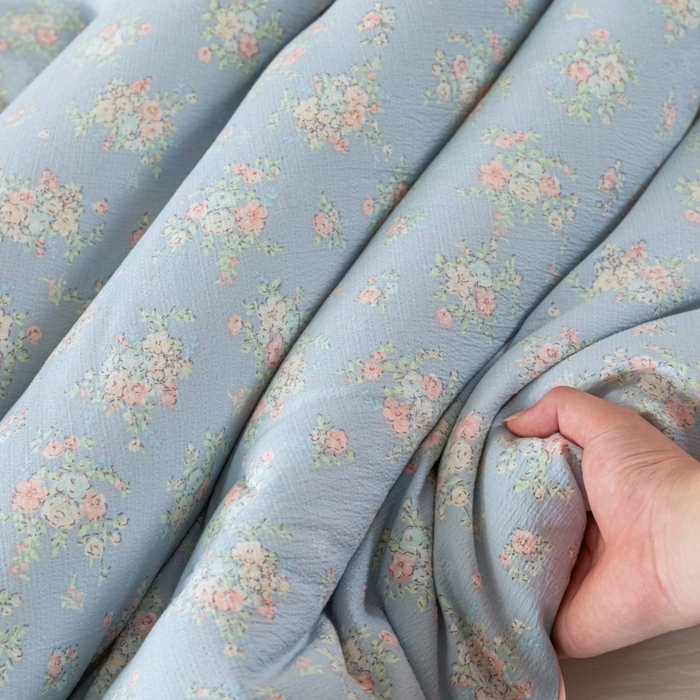 91家纺网 家纺一手货源 找家纺 小叮当家纺仓储工厂店 2025新款A类云感双层纱冬被春秋被被子被芯 风轻寄语