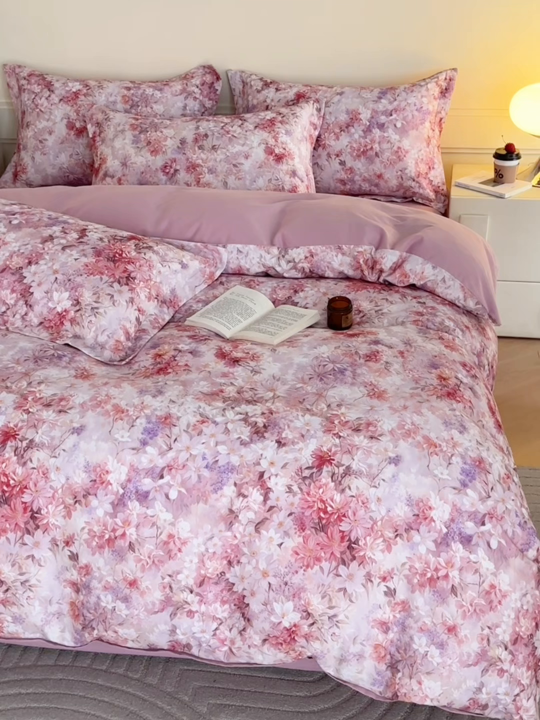 91家纺网 家纺一手货源 找家纺 元元家居（元元被业） 2025秋冬新款全棉纯棉磨毛印花四件套 邂逅粉