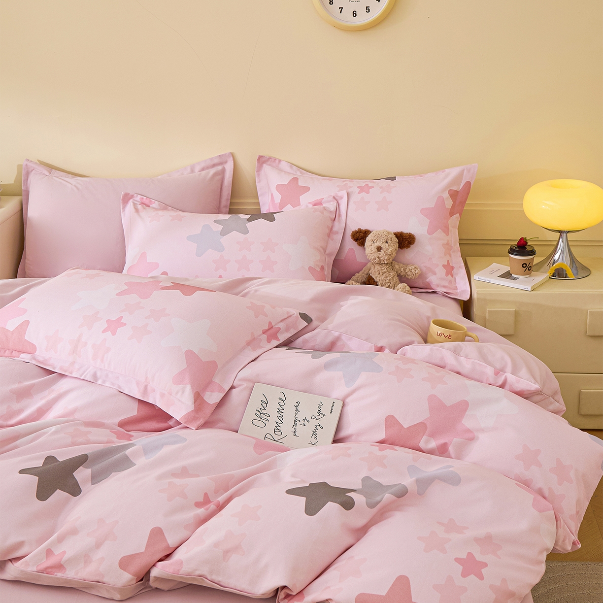 91家纺网 家纺一手货源 找家纺 元元家居（元元被业） 2025秋冬新款全棉纯棉磨毛印花四件套 星星格格