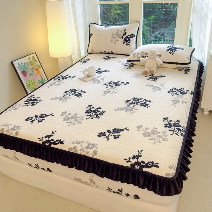 91家纺网 家纺一手货源 找家纺 布柔 2025新款加厚牛奶绒花边床笠保暖印花夹棉床笠床垫保护套罩 莫里斯