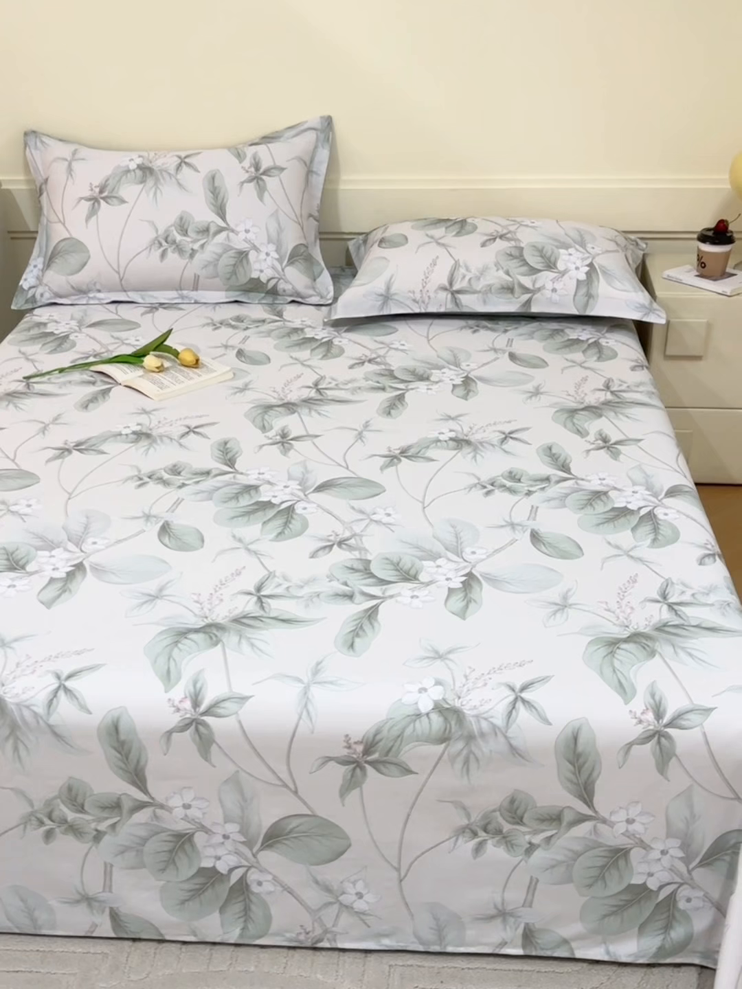 91家纺网 家纺一手货源 找家纺 元元家居（元元被业） 2025秋冬新款全棉纯棉磨毛印花单床单 落叶白霜