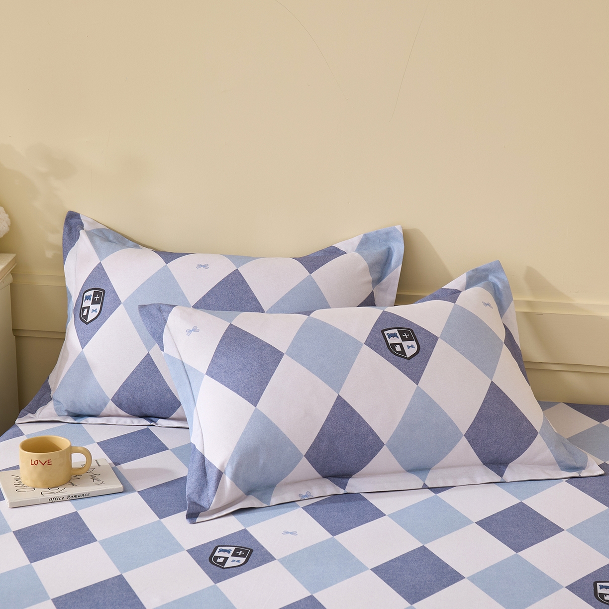 91家纺网 家纺一手货源 找家纺 元元家居（元元被业） 2025秋冬新款全棉纯棉磨毛印花单床单 骑士荣耀