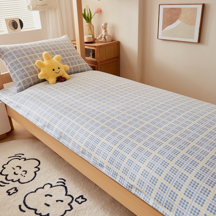 91家纺网 家纺一手货源 找家纺 小叮当家纺仓储工厂店 2025新款亲肤舒适A类云感水洗棉双层纱鱼鳞网棉花印花床褥 银河