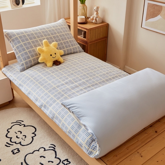 91家纺网 家纺一手货源 找家纺 小叮当家纺仓储工厂店 2025新款亲肤舒适A类云感水洗棉双层纱鱼鳞网棉花印花床褥 银河