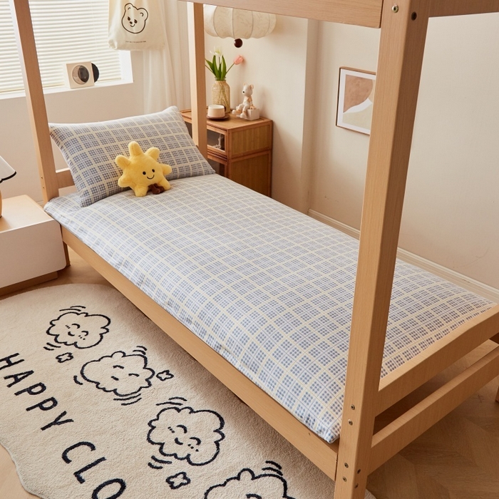 91家纺网 家纺一手货源 找家纺 小叮当家纺仓储工厂店 2025新款亲肤舒适A类云感水洗棉双层纱鱼鳞网棉花印花床褥 银河