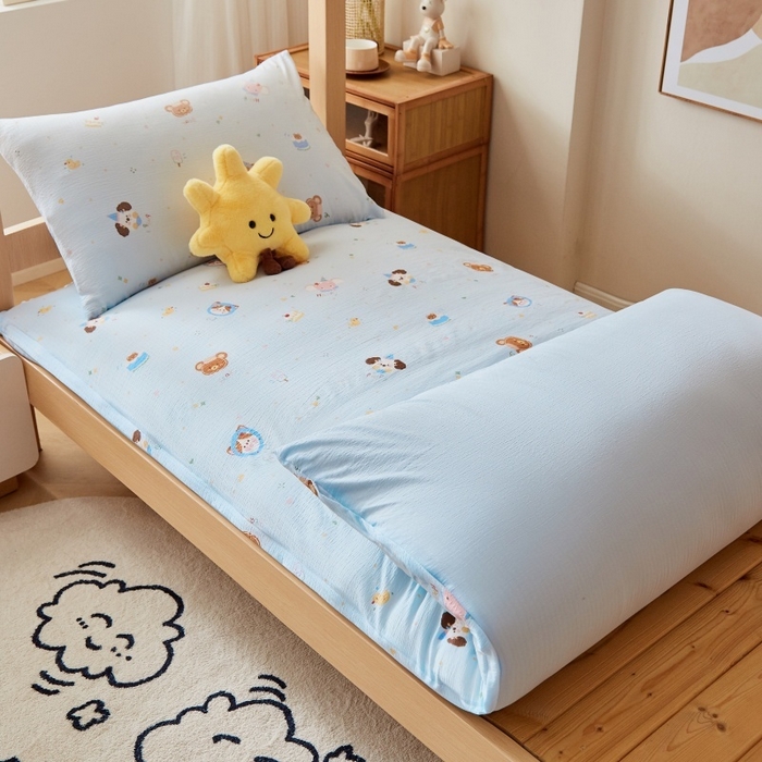 91家纺网 家纺一手货源 找家纺 小叮当家纺仓储工厂店 2025新款亲肤舒适A类云感水洗棉双层纱鱼鳞网棉花印花床褥 生日宴会-蓝