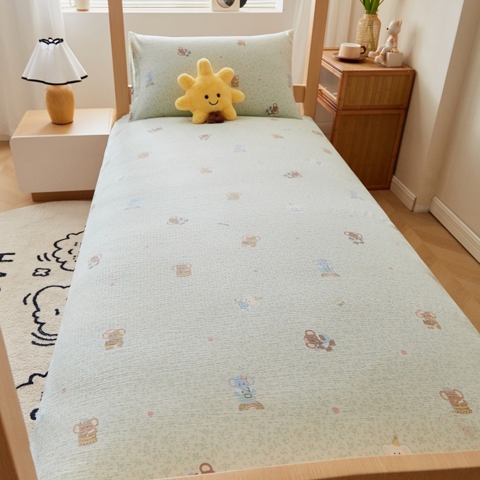 91家纺网 家纺一手货源 找家纺 小叮当家纺仓储工厂店 2025新款亲肤舒适A类云感水洗棉双层纱鱼鳞网棉花印花床褥 少女象