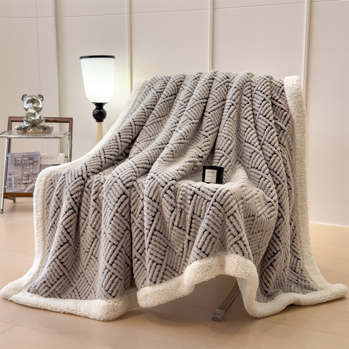 91家纺网 家纺一手货源 找家纺 乐家欣 2025新款双面暖绒毛毯 梦境-雾灰