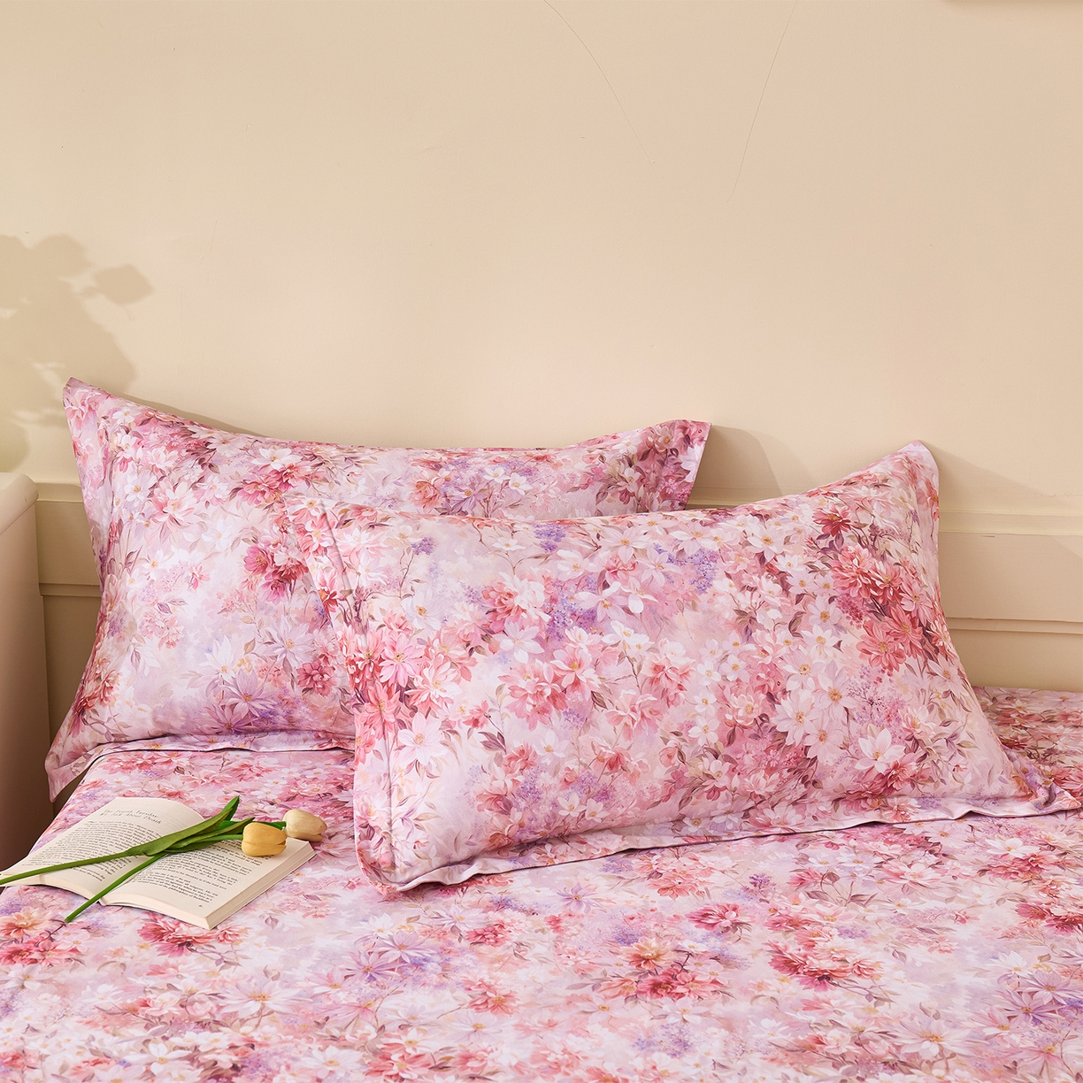 91家纺网 家纺一手货源 找家纺 元元家居（元元被业） 2025秋冬新款全棉纯棉磨毛印花单床单 邂逅粉