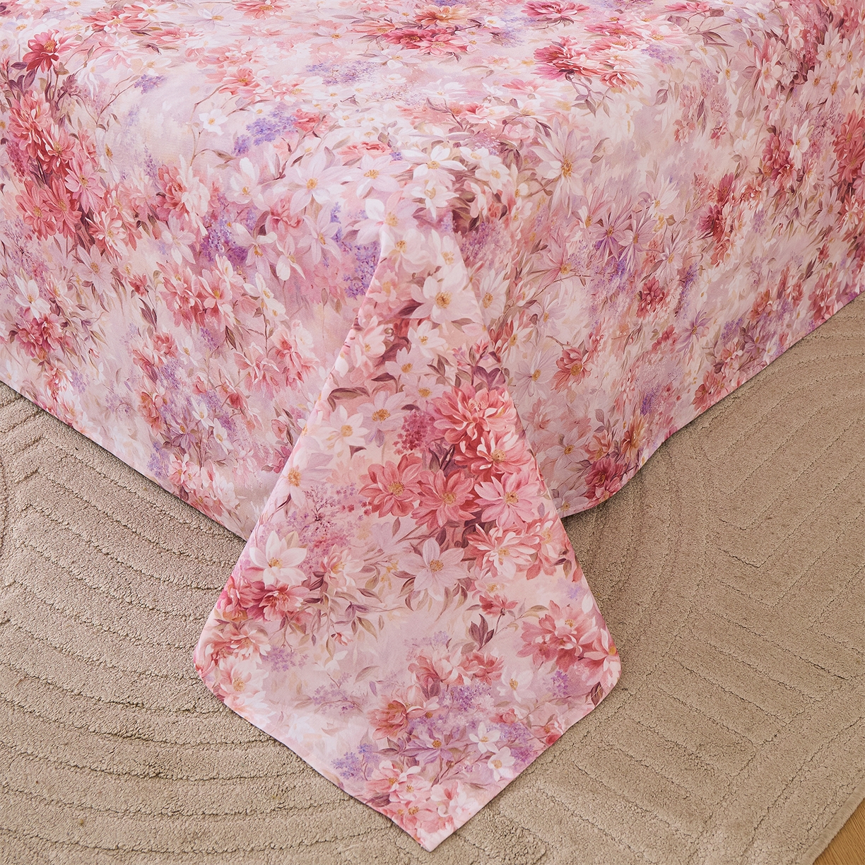 91家纺网 家纺一手货源 找家纺 元元家居（元元被业） 2025秋冬新款全棉纯棉磨毛印花单床单 邂逅粉