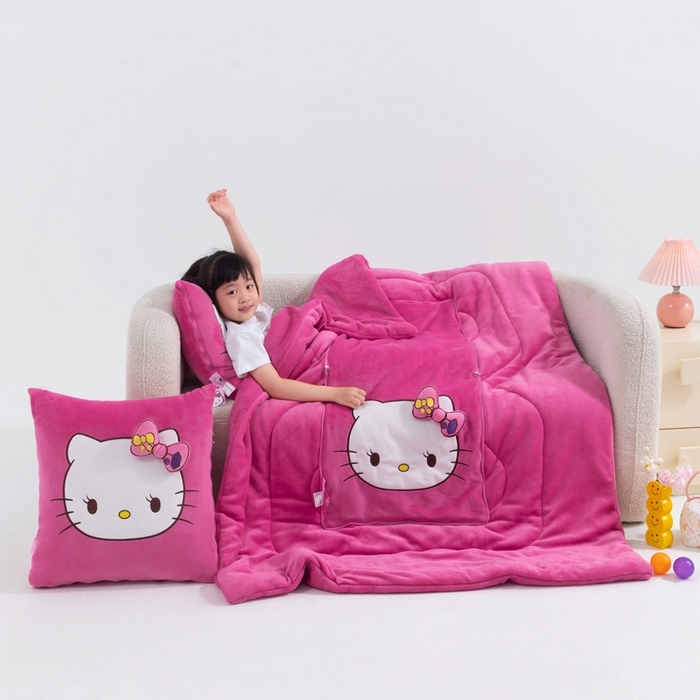 91家纺网 家纺一手货源 找家纺 （总）照世家纺 2025新款牛奶绒立体三丽鸥抱枕被