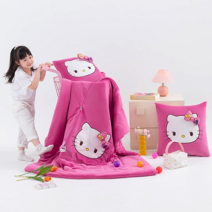 91家纺网 家纺一手货源 找家纺 （总）照世家纺 2025新款牛奶绒立体三丽鸥抱枕被