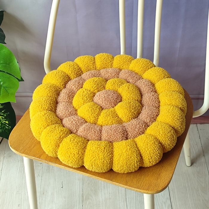91家纺网 家纺一手货源 找家纺 （总）李帅家居 2025新款甜圈编织饼干坐垫抱枕靠垫沙发垫椅子垫毛绒玩偶垫子屁股垫