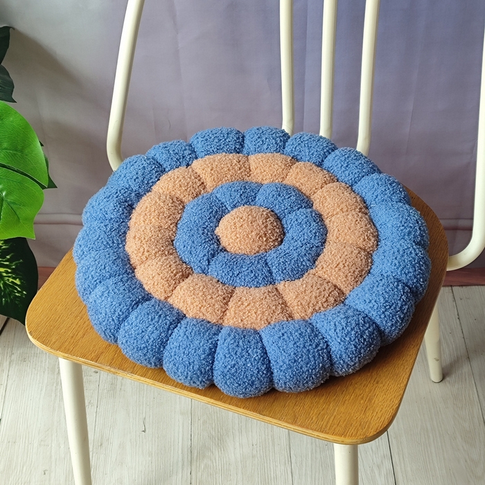 91家纺网 家纺一手货源 找家纺 （总）李帅家居 2025新款甜圈编织饼干坐垫抱枕靠垫沙发垫椅子垫毛绒玩偶垫子屁股垫