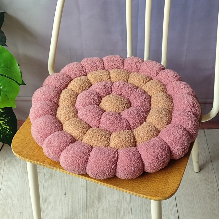 91家纺网 家纺一手货源 找家纺 （总）李帅家居 2025新款甜圈编织饼干坐垫抱枕靠垫沙发垫椅子垫毛绒玩偶垫子屁股垫