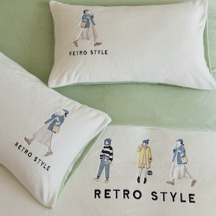 91家纺网 家纺一手货源 找家纺 121【牛奶绒刺绣四件套】2025新款毛毯被子四件套单件床单被套床笠珊瑚绒牛奶绒冬被法兰绒兔毛绒刺绣男孩-Boy系列场景二 baby-浅绿