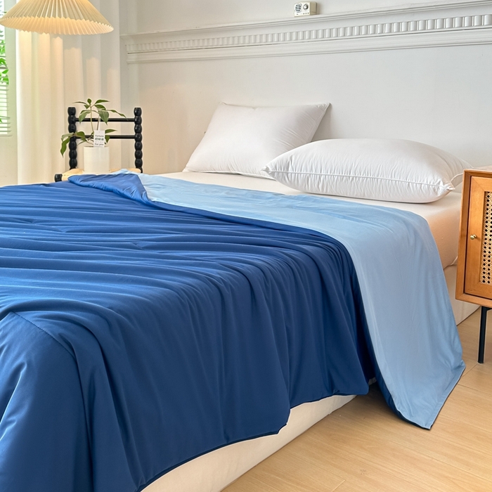 91家纺网 家纺一手货源 找家纺 小叮当家纺仓储工厂店 2025春夏新款亚朵同款夏季被子锦纶双感深睡被夏被夏凉被空调被pro2.0 深睡蓝