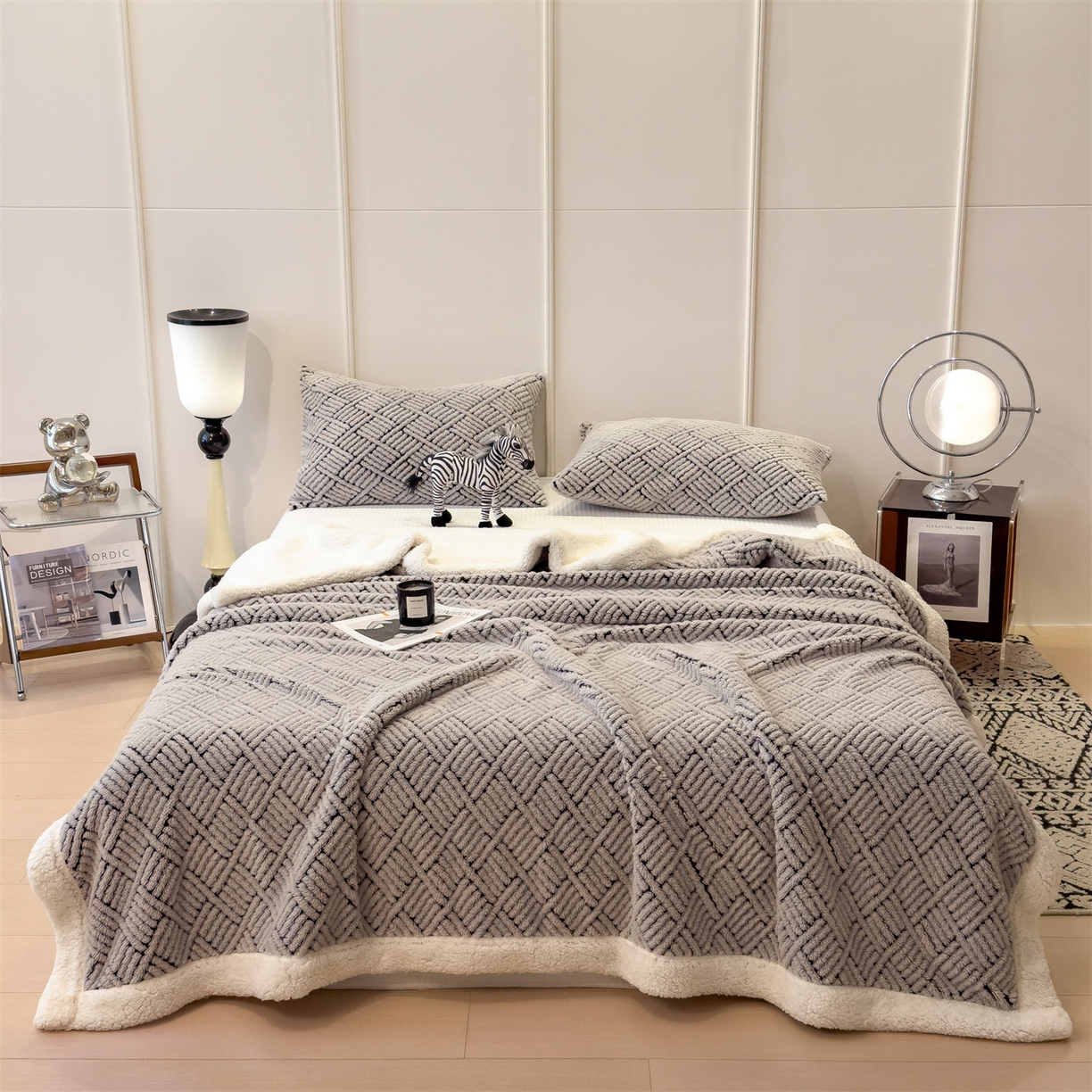 91家纺网 家纺一手货源 找家纺 乐家欣 2025新款双面暖绒毛毯 梦境-雾灰