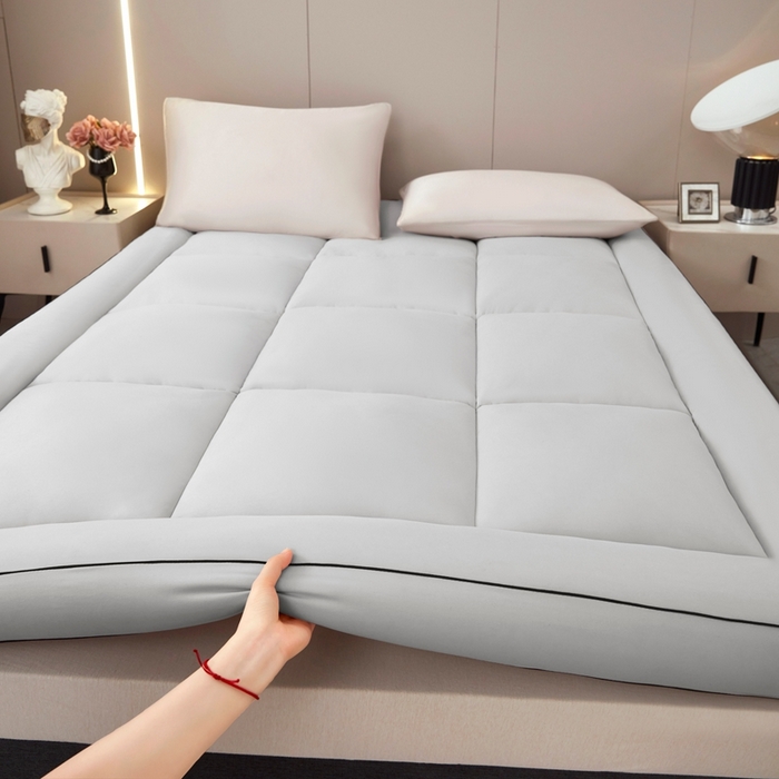 91家纺网 家纺一手货源 找家纺 小叮当家纺仓储工厂店 2025新款加厚立体整张棉酒店学生床垫抗菌云尚亲肤软床垫垫子 山峰灰