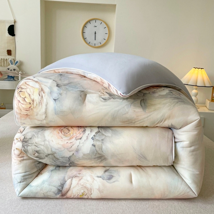 91家纺网 家纺一手货源 找家纺 小禹仔家纺  2025新款亲肤柔软大豆被数码印花针织棉大豆被冬被子被芯春秋被 云裳兰