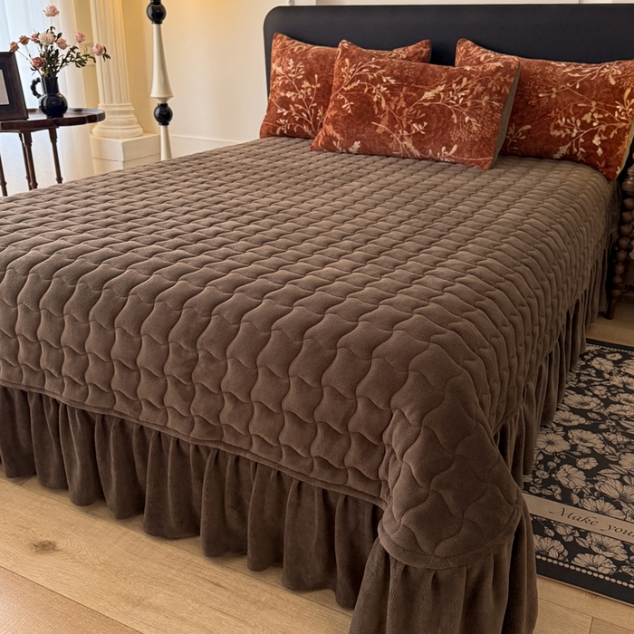 91家纺网 家纺一手货源 找家纺 金盛皇朝家纺 2025新款高克重美拉德牛奶绒床单床盖单件三件四件套 暖阳缀枝