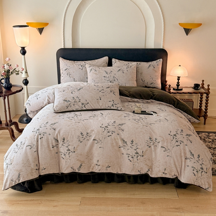 91家纺网 家纺一手货源 找家纺 金盛皇朝家纺 2025新款高克重美拉德牛奶绒床单床盖单件三件四件套 青枝缀叶