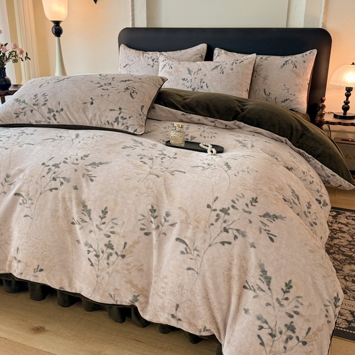 91家纺网 家纺一手货源 找家纺 金盛皇朝家纺 2025新款高克重美拉德牛奶绒床单床盖单件三件四件套 青枝缀叶