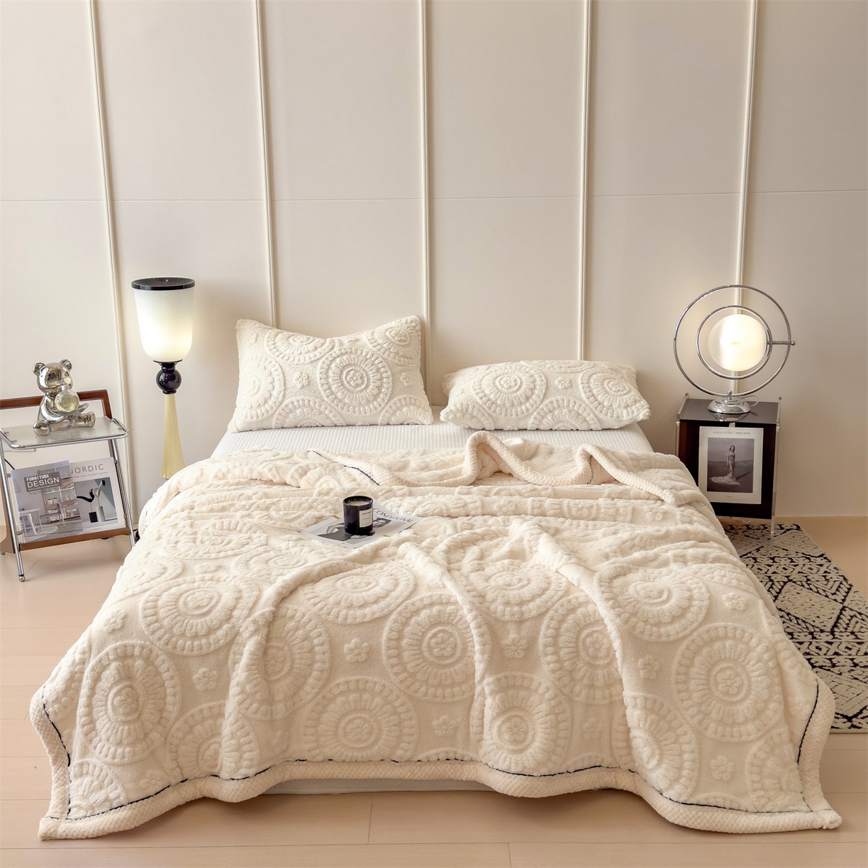 91家纺网 家纺一手货源 找家纺 乐家欣 2025新款A类花朵塔芙绒毛毯 花朵-奶白