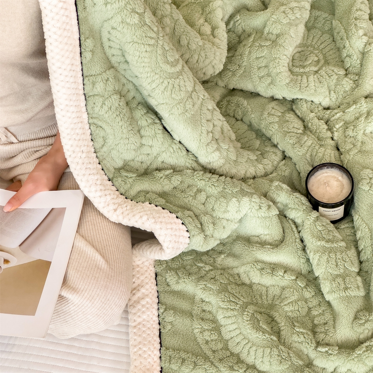 91家纺网 家纺一手货源 找家纺 乐家欣 2025新款A类花朵塔芙绒毛毯 花朵-桑绿