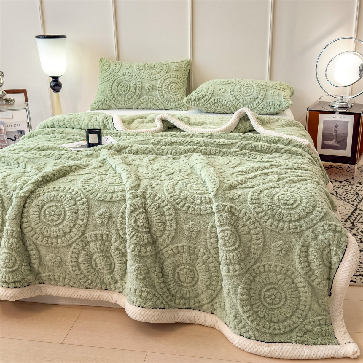 91家纺网 家纺一手货源 找家纺 乐家欣 2025新款A类花朵塔芙绒毛毯 花朵-桑绿