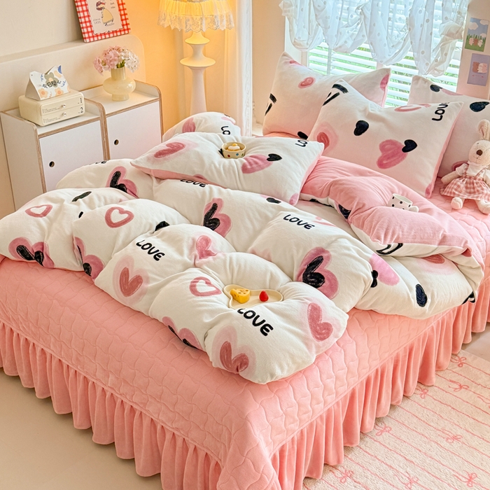 91家纺网 家纺一手货源 找家纺 （总）金盛皇朝家纺 2025新款高克重印花牛奶绒床单床盖单件三件四件套