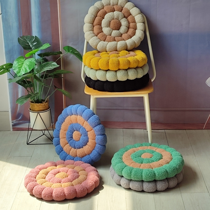 91家纺网 家纺一手货源 找家纺 （总）李帅家居 2025新款甜圈编织饼干坐垫抱枕靠垫沙发垫椅子垫毛绒玩偶垫子屁股垫