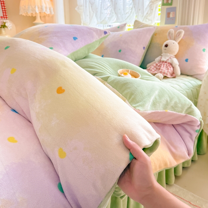 91家纺网 家纺一手货源 找家纺 金盛皇朝家纺 2025新款高克重印花牛奶绒床单床盖单件三件四件套 梦幻彩心