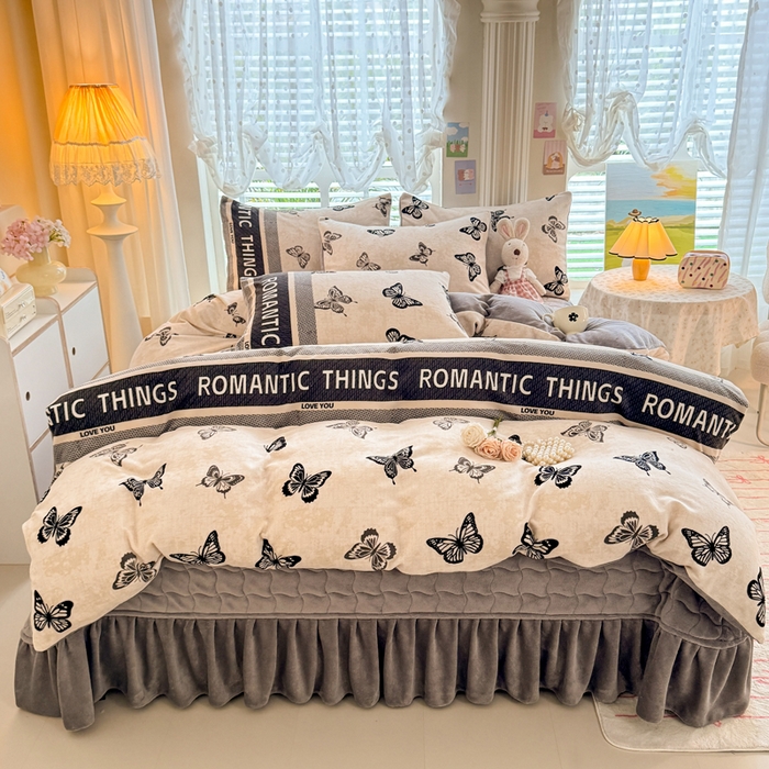 91家纺网 家纺一手货源 找家纺 金盛皇朝家纺 2025新款高克重印花牛奶绒床单床盖单件三件四件套 蝶蝶翩翩