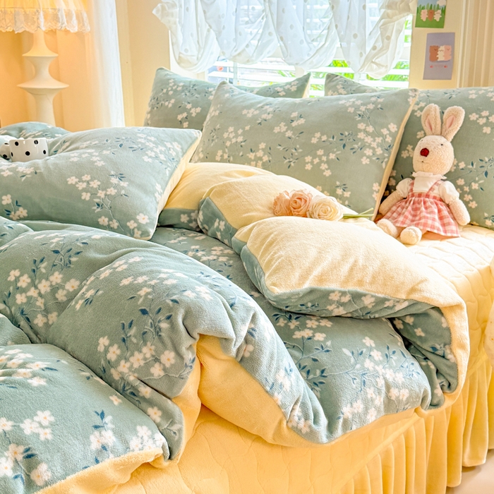 91家纺网 家纺一手货源 找家纺 金盛皇朝家纺 2025新款高克重印花牛奶绒床单床盖单件三件四件套 花漾织梦