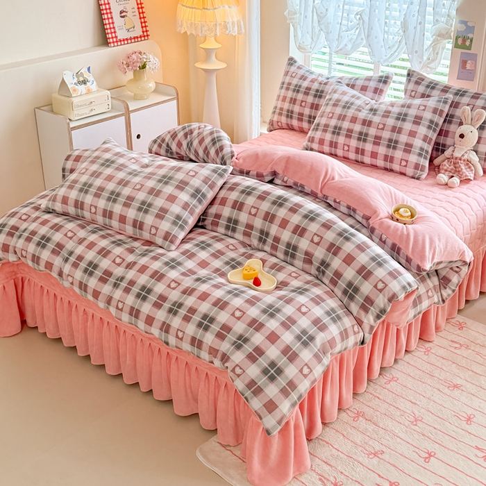 91家纺网 家纺一手货源 找家纺 金盛皇朝家纺 2025新款高克重印花牛奶绒床单床盖单件三件四件套 爱心满满