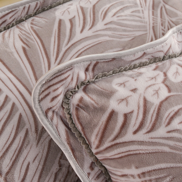 91家纺网 家纺一手货源 找家纺 沐妍家纺 2025新款8斤加厚保暖金貂绒牛奶绒印花四件套 罗马生活