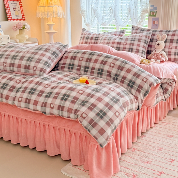 91家纺网 家纺一手货源 找家纺 金盛皇朝家纺 2025新款高克重印花牛奶绒床单床盖单件三件四件套 爱心满满