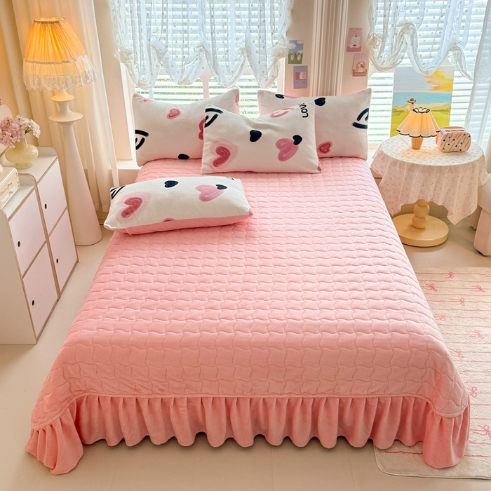 91家纺网 家纺一手货源 找家纺 金盛皇朝家纺 2025新款高克重印花牛奶绒床单床盖单件三件四件套 爱心Love